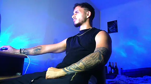 XanderCage99 Live XXX Chat