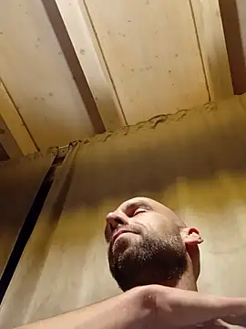 _oliver_it élő XXX-chatje