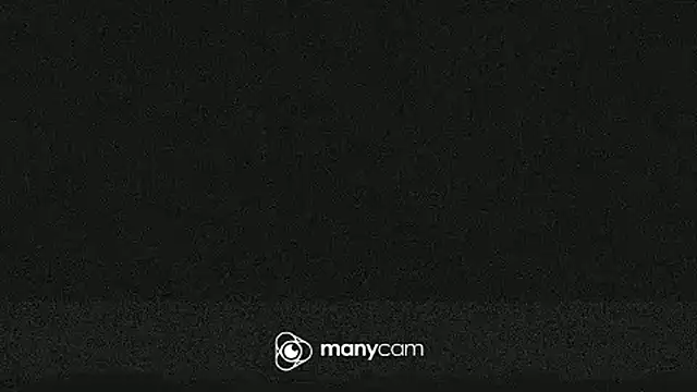 XXX chat uživo modela der_dino30