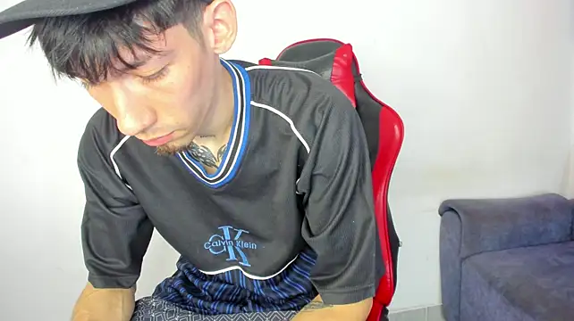 CAMILO__21 Live XXX-Chat