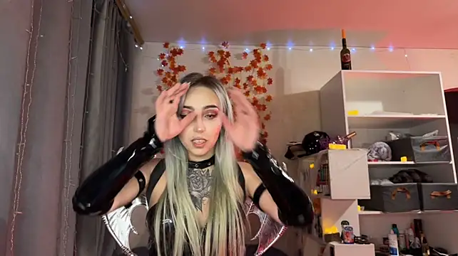 Absent_Fairy Live XXX Chat