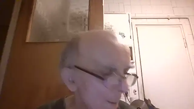mariusica1@xh's Live XXX Chat