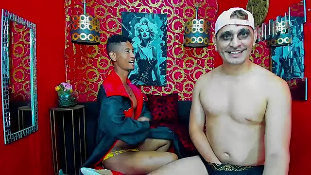 PEINBOYS Chat XXX in diretta