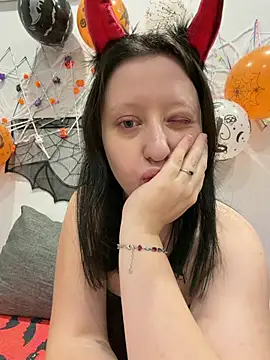 Онлайн чат XXX nahida77