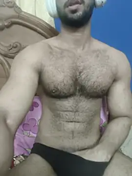 Show de muscularguywithbigcock na webcam