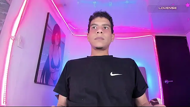 دردشة Ethan_Boyy الجنسية المباشرة