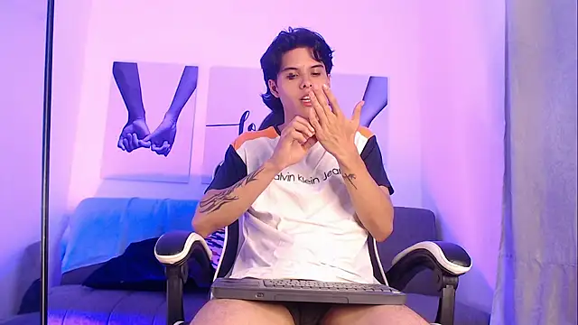 XXX chat uživo modela rio_hard
