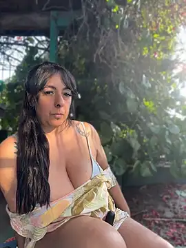 Sofyalone_ Adlı Modelin Canlı XXX Sohbeti