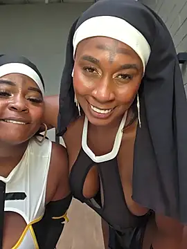 HanaThompson Chat XXX in diretta