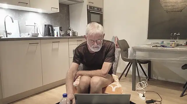 ewaldwillems99 Live XXX-chat