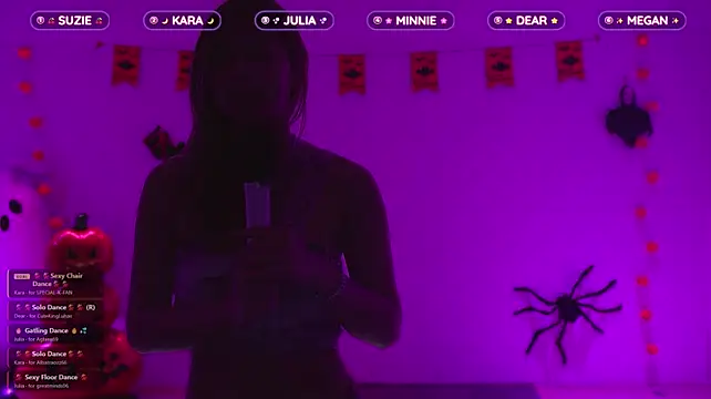 Chat XXX en directo de G-Velvet