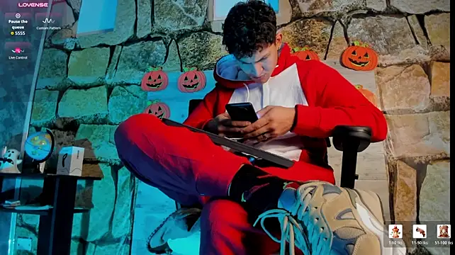 دردشة Axel_Romanov الجنسية المباشرة