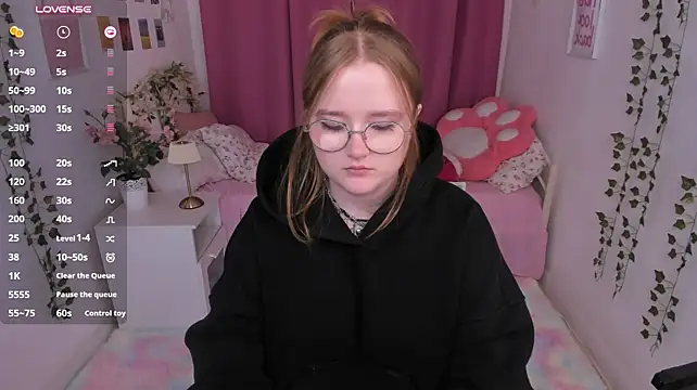 bonnie_wright Obrolan Langsung XXX