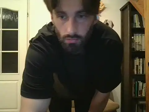 Онлайн чат XXX sweettom69