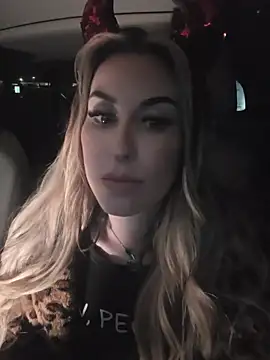 laurenlotus Adlı Modelin Canlı XXX Sohbeti