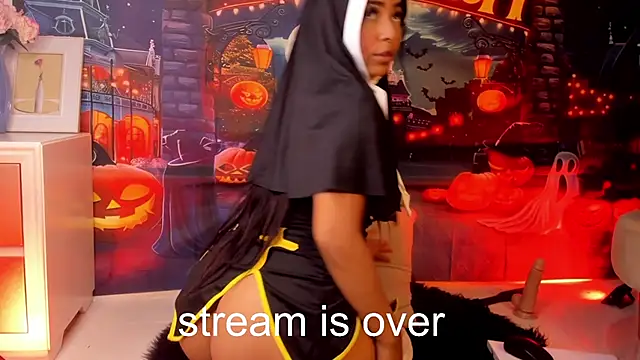 Онлайн чат XXX Littleolivia_