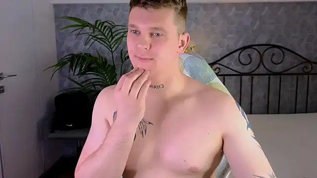 HotVanee Live XXX Chat