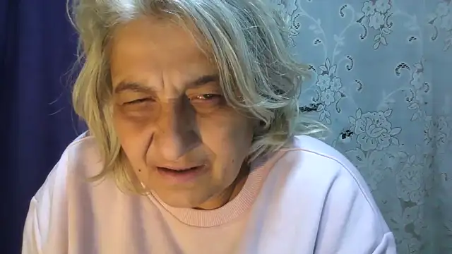 ExquisiteMature – Naživo XXX chat