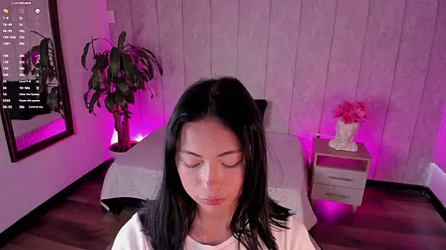 Hanna_naoo_ Chat XXX in diretta