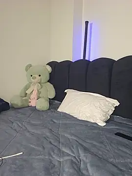 Miami_Muffin Live XXX-Chat