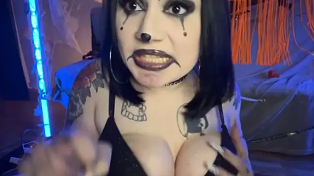 Chat XXX ao vivo de MCThroatGoat