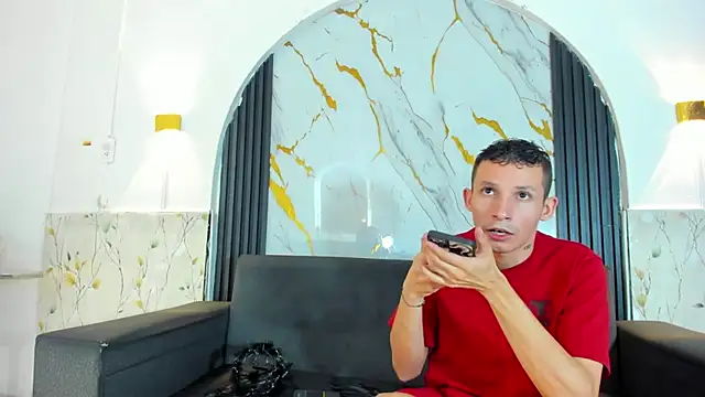 Chat XXX ao vivo de Isaak_Bless