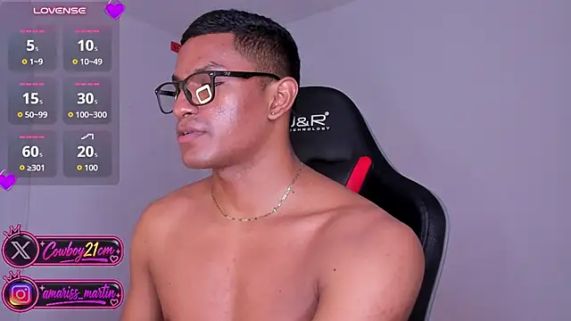 JossJordan4のライブXXXチャット