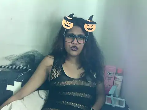 IndianJazz2803 Live XXX-chat