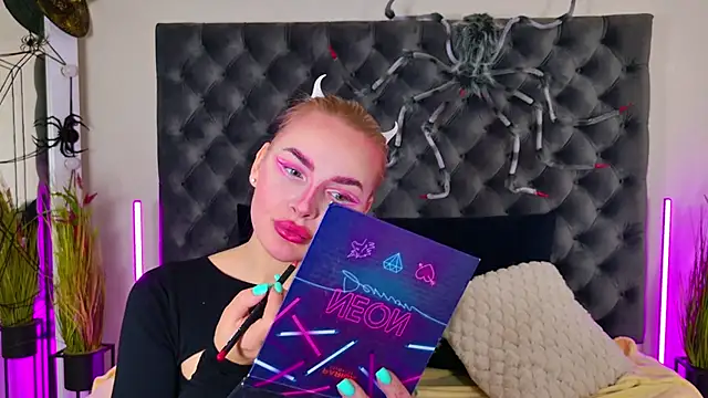 Živý XXX chat EmmiLive