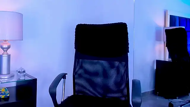 DanteBlossom Webcam show