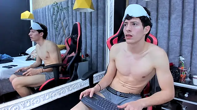 Онлайн чат XXX TheGhostforeeonss