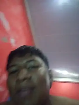 Tu_papi_69_のライブXXXチャット