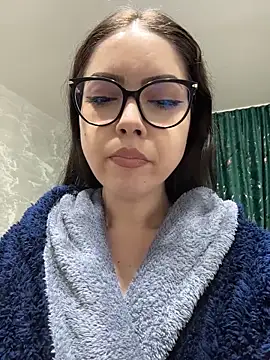 KaylaLewyss' Live XXX Chat