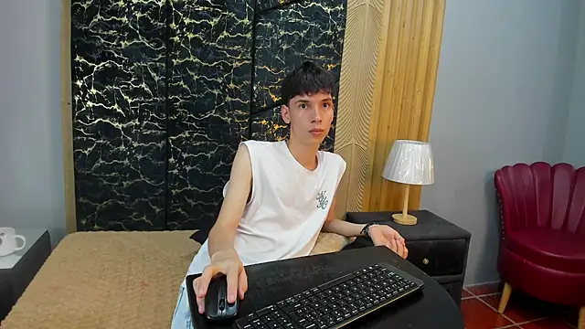 AbyssGazen Live XXX chat