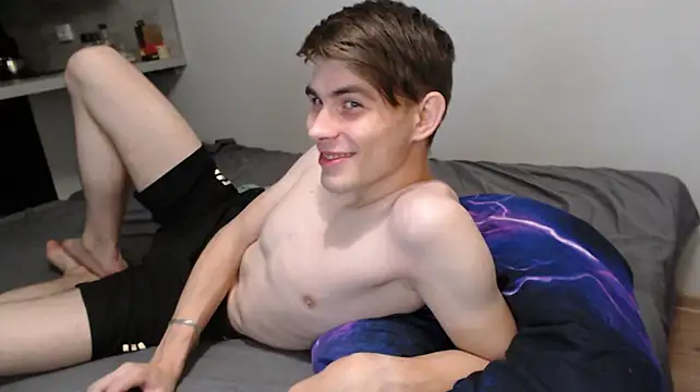 Student_Oliver Chat XXX in diretta