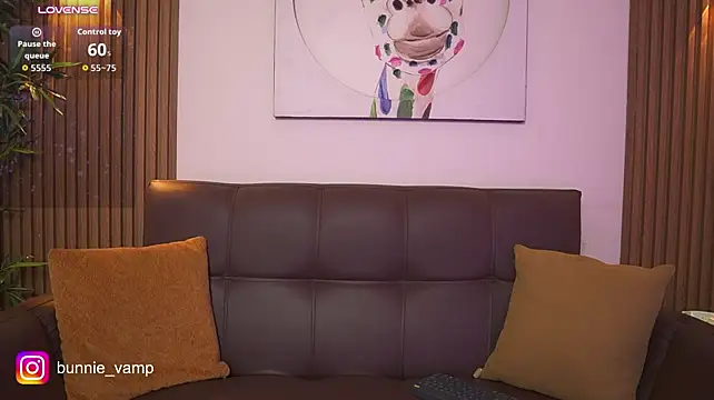Онлайн чат XXX Bunnievamp