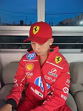 XXX chat uživo modela OLIVER_K