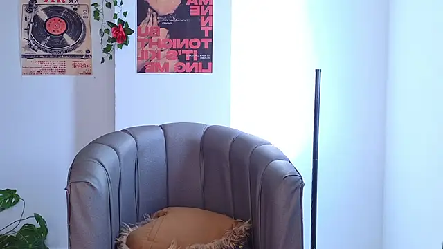 Онлайн чат XXX CoralieBronson