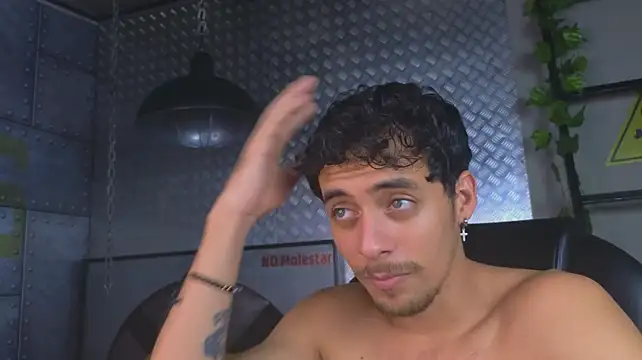 Chat XXX Live Jeey_Bee