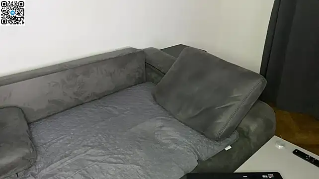 XXX chat uživo modela jaguar_777