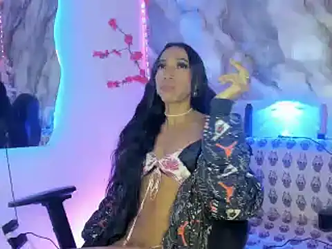nani_sexy_dirty Adlı Modelin Web Kamerası Şovu