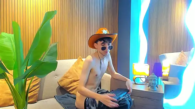 XXX chat uživo modela APOLOKING_