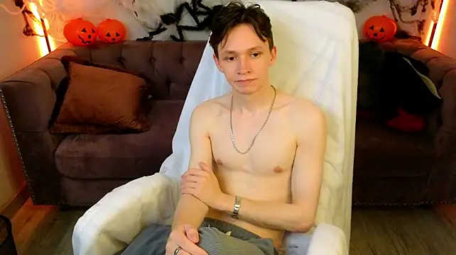 MeverikShen Live XXX Chat
