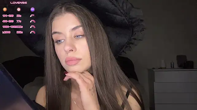 LypsiXo's Live XXX Chat