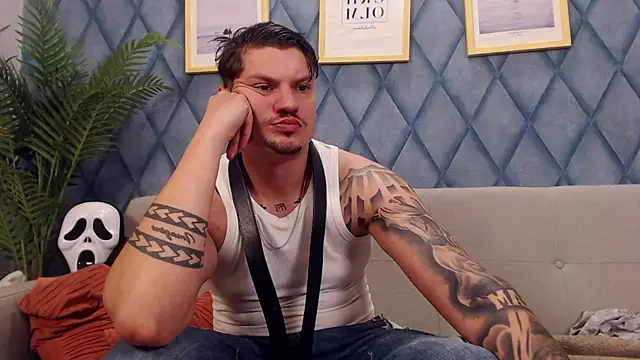 Chatroom XXX en direct de marioalessio