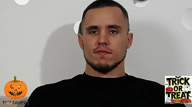 Czat XXX na żywo – Avgust__