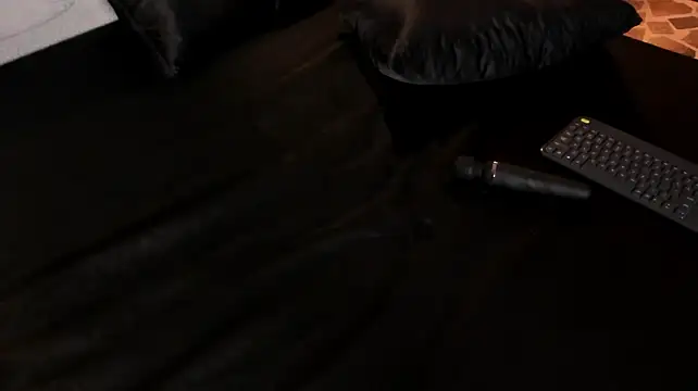 lupeebony Live XXX-Chat