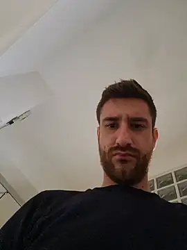 simo1097 live XXX chat