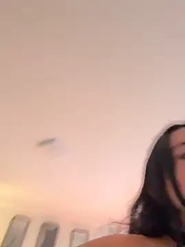 Czat XXX na żywo – JuanitaMore01