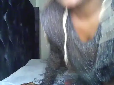 Chatroom XXX en direct de Smalltittsbigass